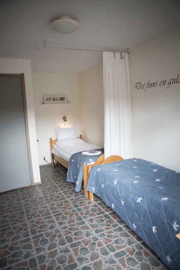 Sju Sjoear Hotel Hyltenäs Exterior foto